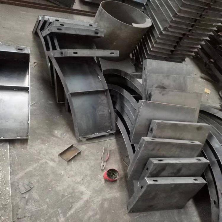 1606954195893648.jpg 模具生产厂家