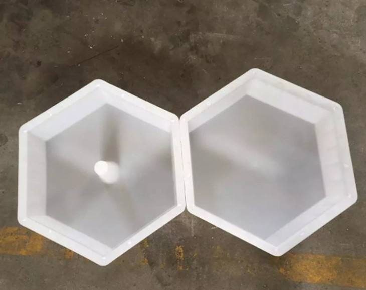 1607474400226198.jpg 六角护坡模具